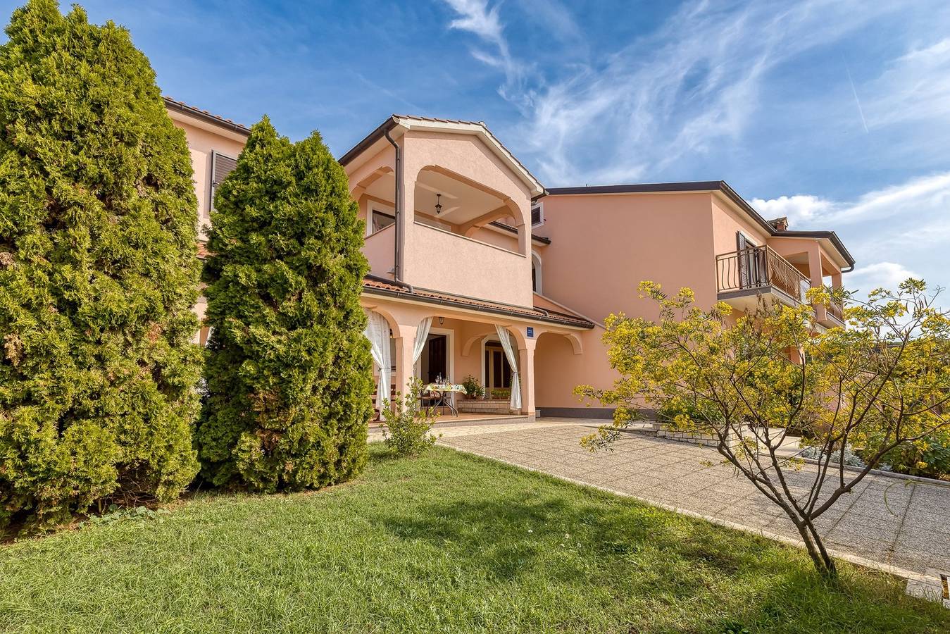 Hel lejlighed, Apartment Silva Iii on the Ground Floor near the sea
 in Rovinj Riviera, Rovinj