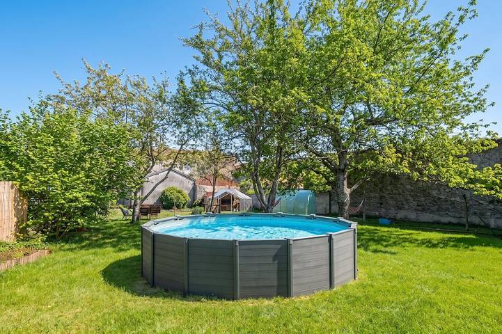 Location de vacances pour 15 personnes, avec Balcon dans Izaut-de-l'Hôtel