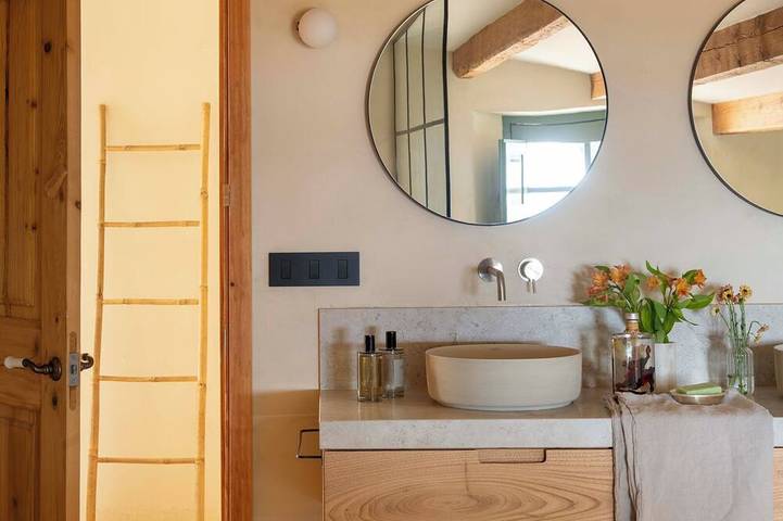Masia Can Estela, a place where serenity finds its refuge. in Tiana, Costa del Maresme