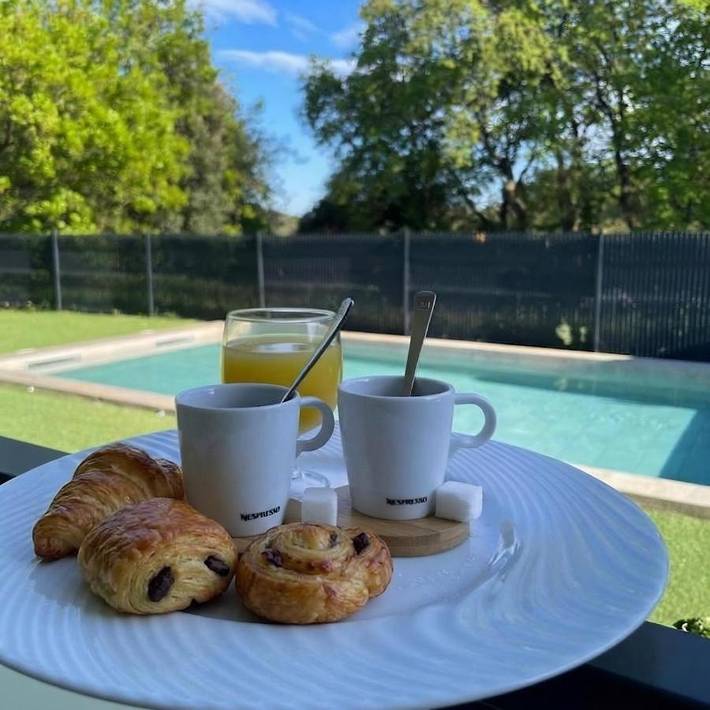 Appartement de vacances pour 6 personnes, avec Balcon et Terrasse ainsi que Jardin et Piscine