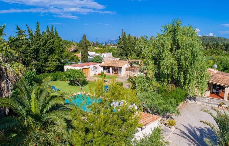 Ferienhaus für 6 Personen, mit Whirlpool und Terrasse in Pollença