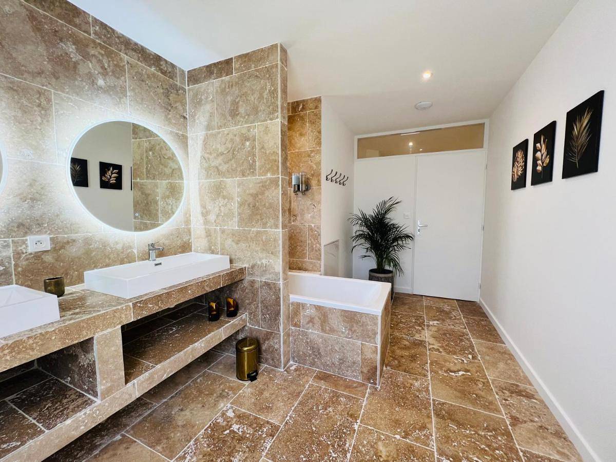 One-Bedroom Villa in Marguerittes, Région de Nîmes