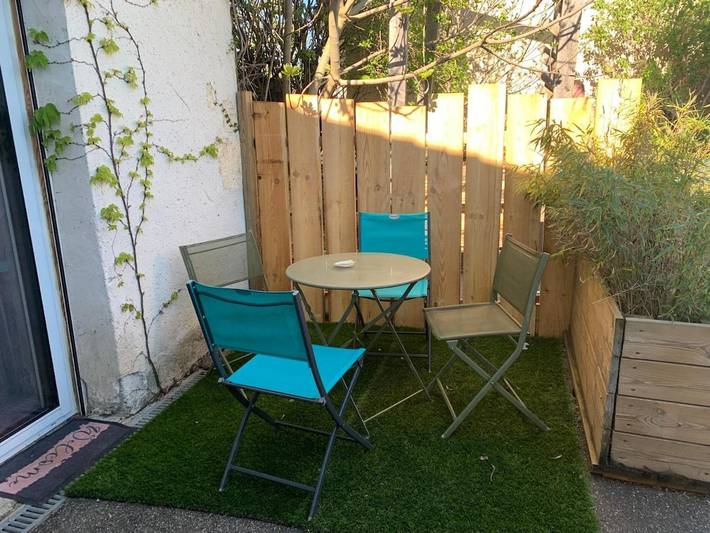 Gîte pour 4 personnes, avec terrasse à Bon-Encontre - 2
