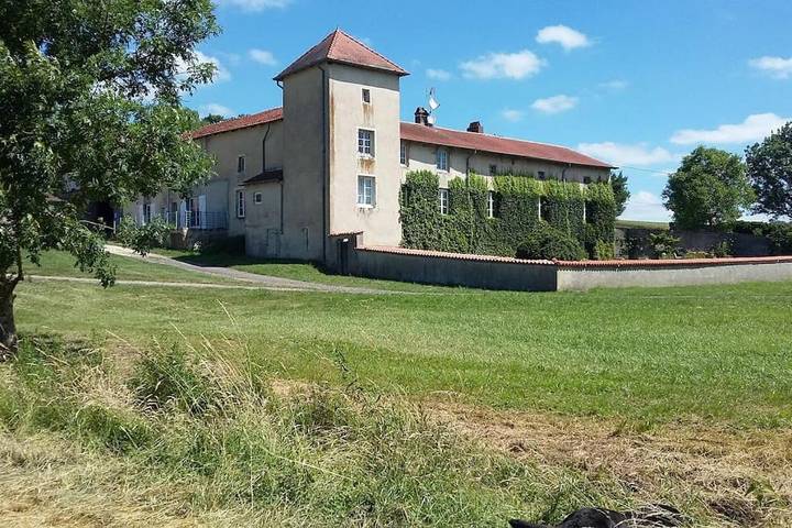 Gîte pour 6 personnes, avec vue et jardin dans Germonville