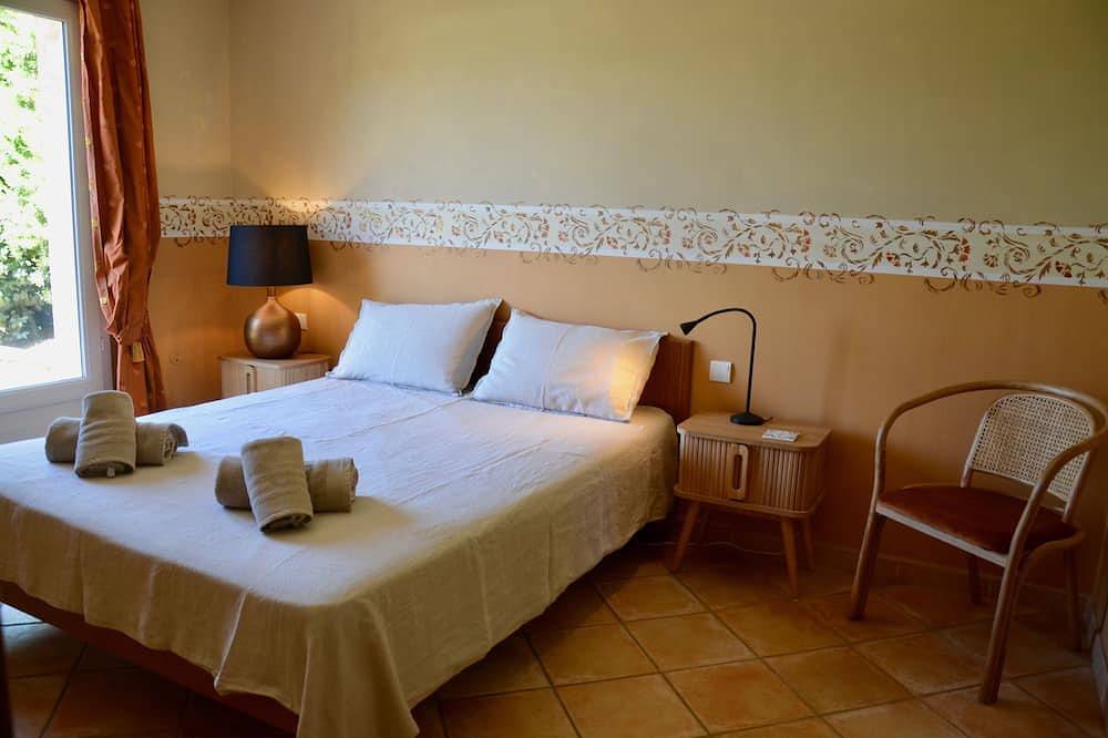 Villa Gabrielle - Belle  vue mer avec piscine in Lumio, Région de Calvi