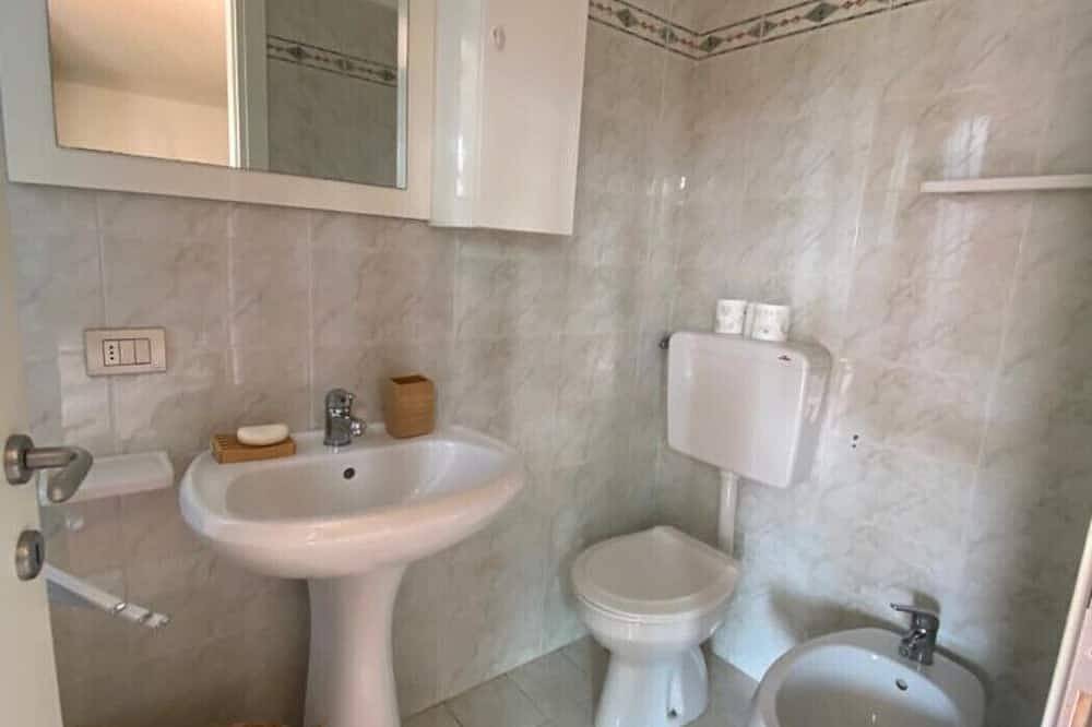 Beautiful terraced house with pool - right by the sea in Lido di Jesolo, Venedig Provinz