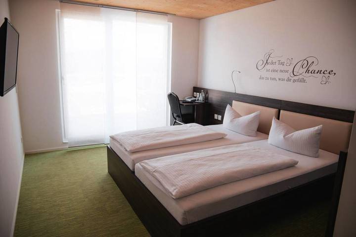 Hôtel pour 4 personnes, avec terrasse, animaux acceptés à Winnenden - 4