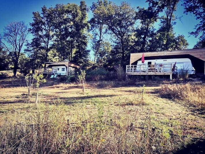 Camping pour 4 personnes, avec vue ainsi que jardin et terrasse dans la Creuse - 2