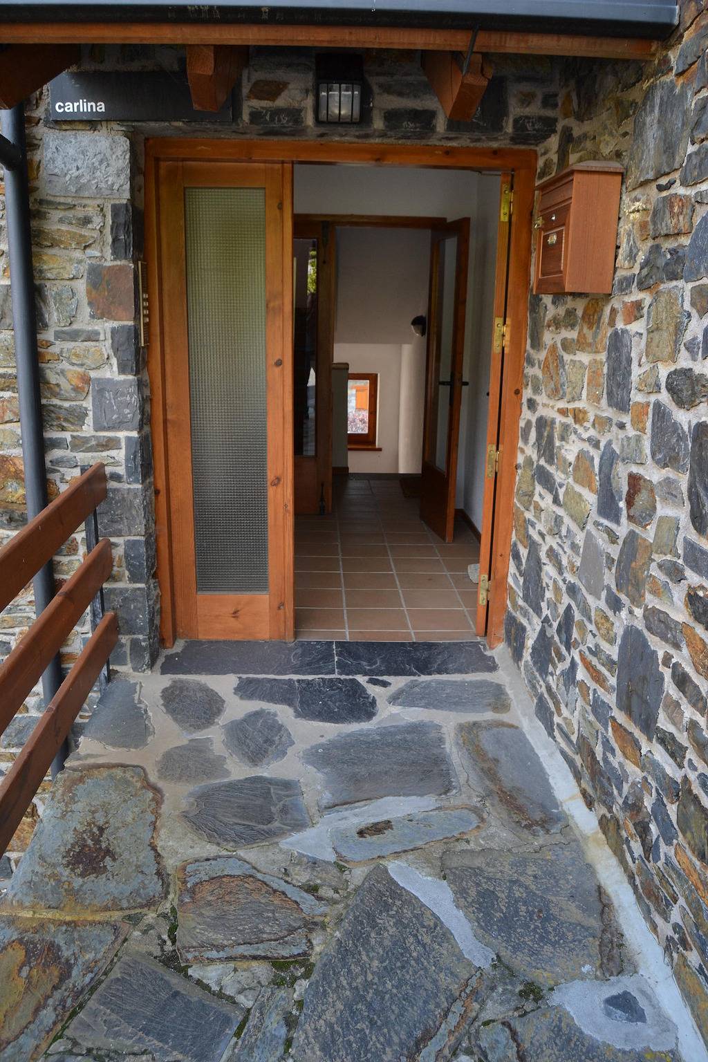 Apartamento entero, Apartamento de vacaciones para 8 personas con terraza in Ger, Pirineo Catalan