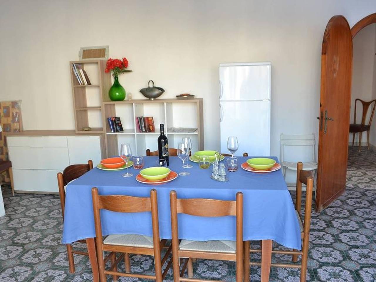 Appartement entier, Grande villa au premier étage, avec place de parking, grands balcons et très proche de la mer in San Foca, Province de Lecce