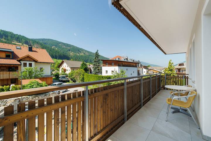 Ferienwohnung für 4 Personen, mit Balkon und Garten am Pragser Wildsee - 2