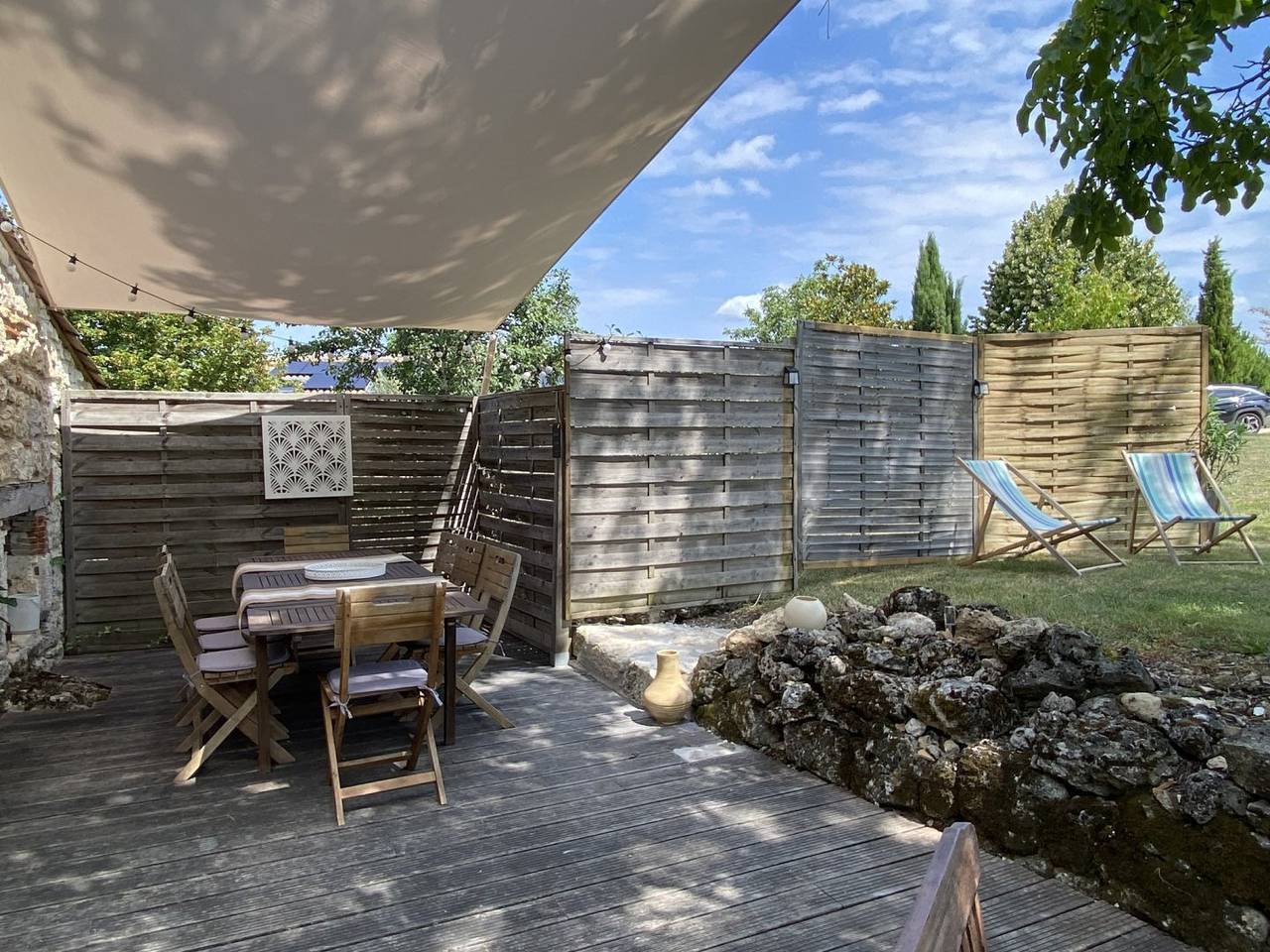 Domaine des 4 Mas, Gîte Le Larimar in Sembas, Quercy