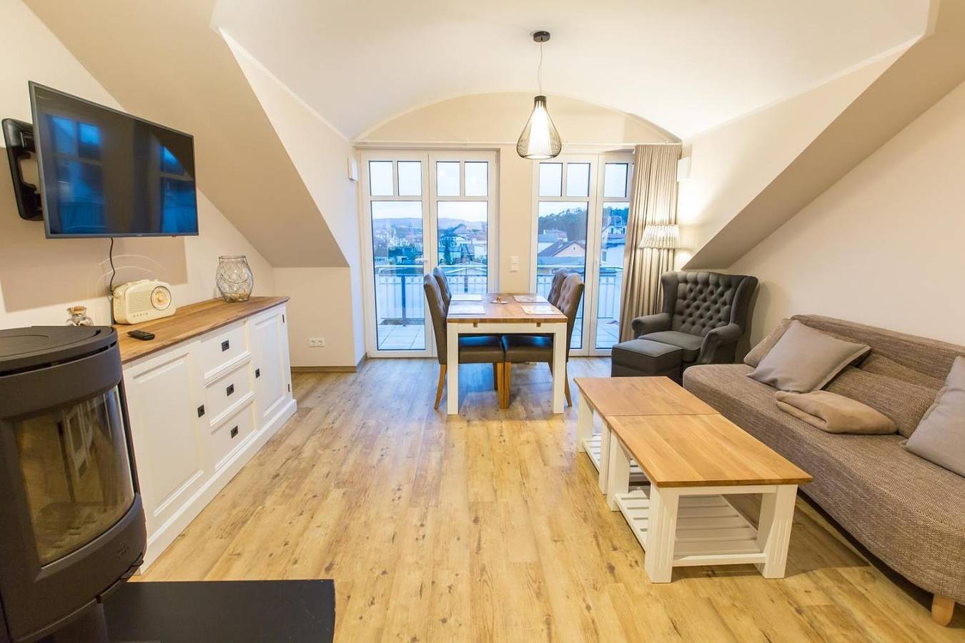 Entire apartment, Willkommen im Ostseebad Kühlungsborn. Willkommen im Haus Sunnevelt. in Kühlungsborn, Baltic sea of Mecklenburg