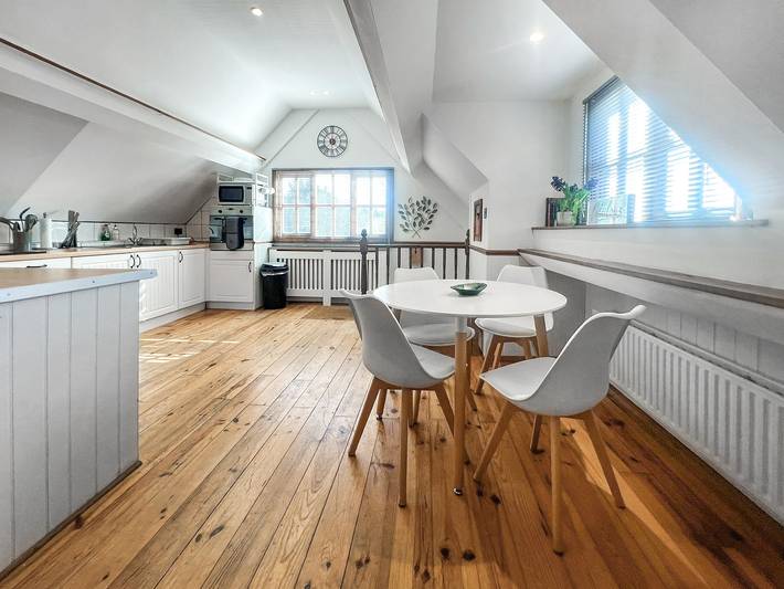 Entire apartment, The Flat @ The Farm in Godstone, Surrey