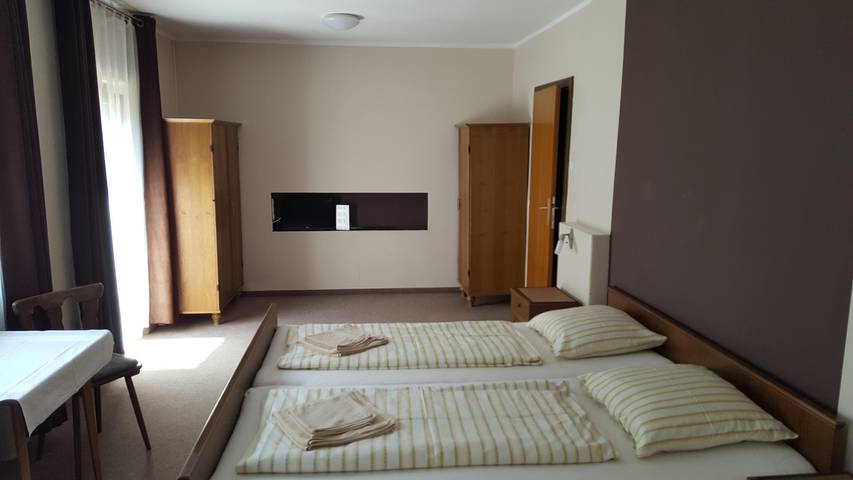 Ferienwohnung für 4 Personen, mit Ausblick und Balkon sowie Garten in Österreich - 4
