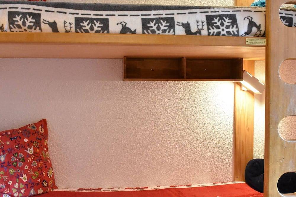 Ganze Wohnung, Charmantes Ferien Studio - 50m zu Pisten, Geschäften & Restaurants, im Herzen von Méribel! in Méribel, Les Allues