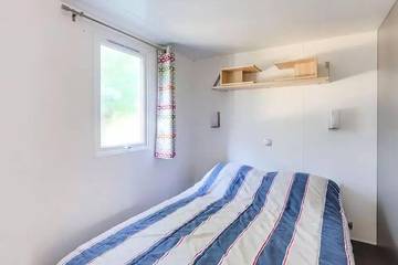 Camping pour 4 personnes, avec jardin à Saint-Georges-d'Oléron