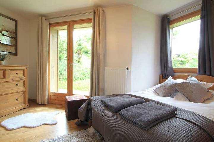 Fabulous Alpine Living Nr. Morzine With Jacuzzi/sauna and Spectacular Views in Seytroux, Thonon-les-Bains region