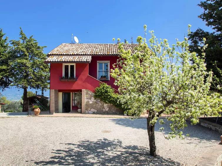 Maison 13 Personnes in Cannara, Province de Pérouse
