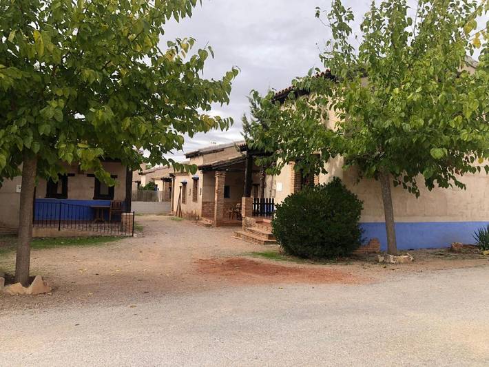 Apartamento de vacaciones para 4 personas, con vistas además de jardín y piscina en Provincia de Albacete - 2