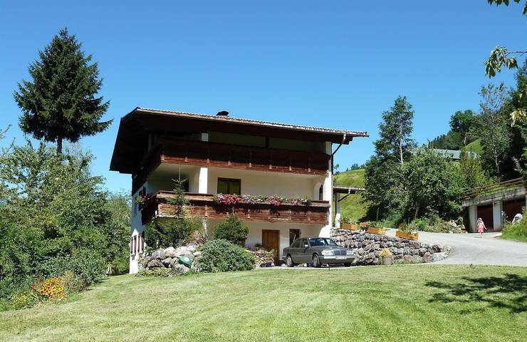 Ferienwohnung für 16 Personen, mit Balkon und Garten in Vorarlberg