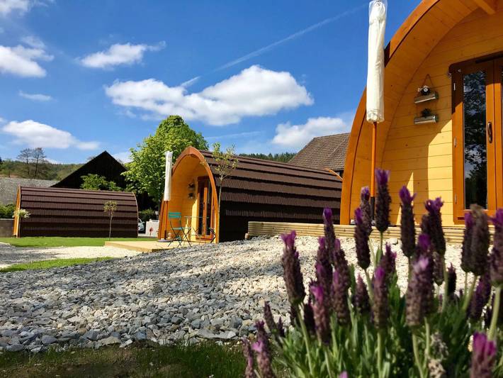 Hütte für 2 Personen, mit Terrasse und Garten in der Fränkische Schweiz