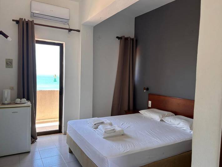 Gîte pour 2 personnes, avec vue et jardin, animaux acceptés dans Falasarna - 4