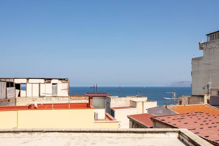 Ferienhaus für 8 Personen, mit Balkon in Palermo - 2