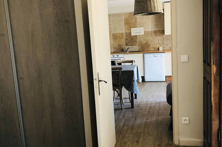 Appartement entier, Le calme, de l’espace, un Spa pour se prélasser ... les vacances commencent ! in Saint-Rémy-de-Provence, Région d'Arles