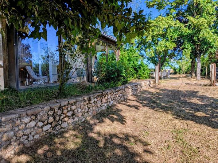 Location de vacances pour 4 personnes, avec Terrasse ainsi que Jardin et Vue à Mouzieys-Teulet - 4