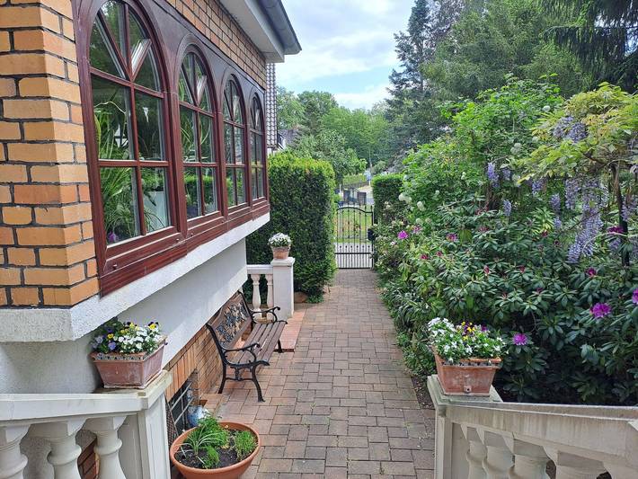Ferienwohnung für 2 Personen, mit Balkon und Terrasse sowie Garten in Bad Saarow