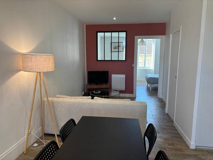 Location de vacances pour 3 personnes, avec balcon à Roanne