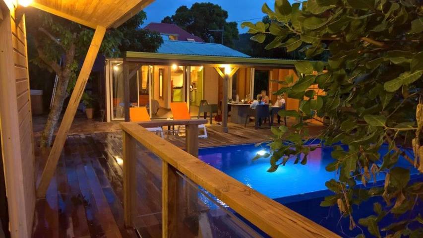 Location de vacances pour 5 personnes, avec piscine ainsi que balcon et vue dans Plage de la Perle - 3