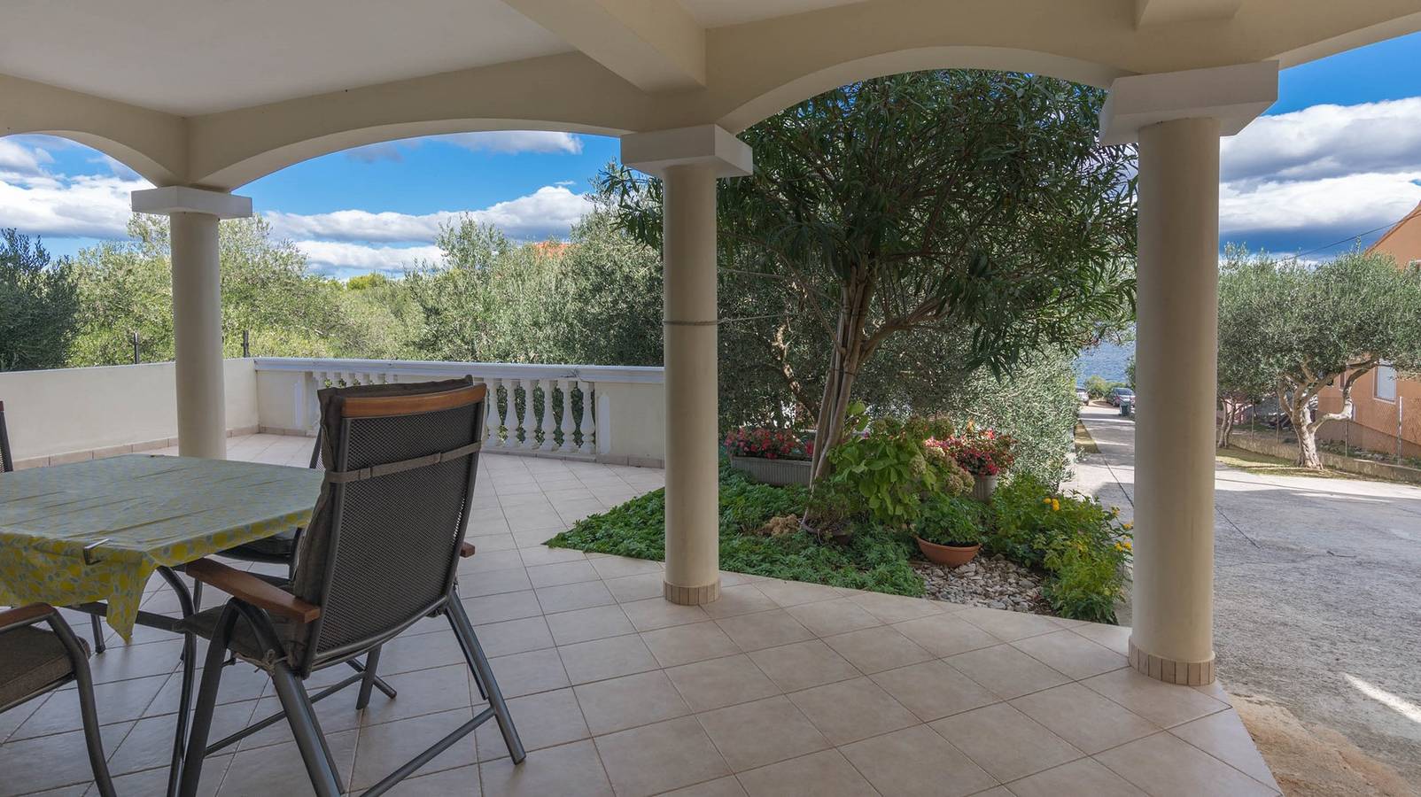 Ferienwohnung für 5 Personen in Tkon, Pasman