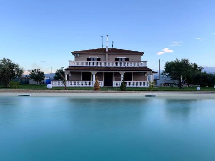 Casa vacanza per 2 persone, con Balcone e Terrazza nonché Giardino e Piscina a Marina di Sibari