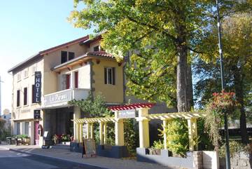 Hôtel pour 4 personnes, avec jardin, animaux acceptés à Montfaucon-en-Velay