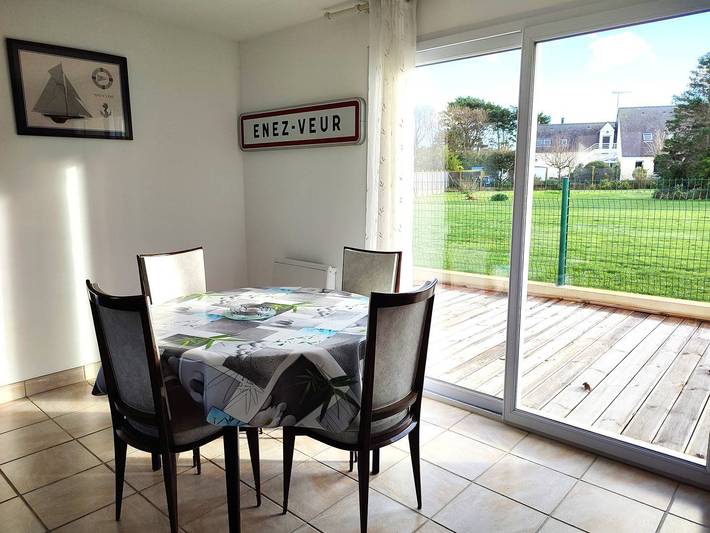 Location de vacances pour 4 personnes, avec jardin à Pleumeur-Bodou - 2