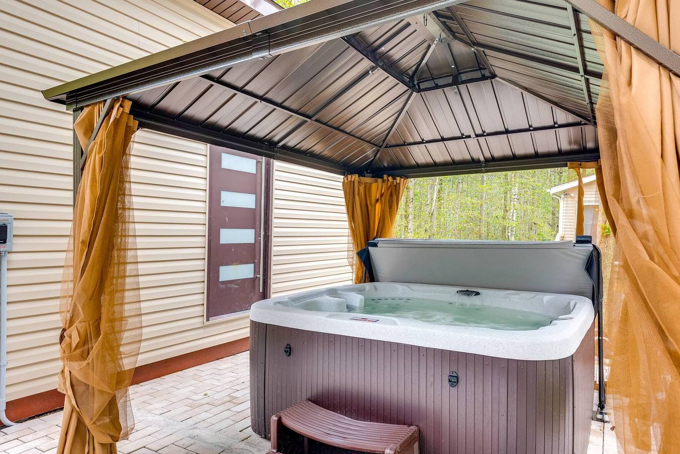 A 3 millas del parque estatal Tobyhanna, paraíso de bañeras de hidromasaje in Condado de Monroe (PA)