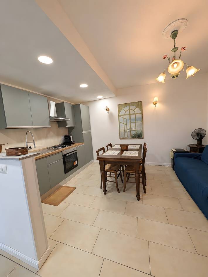 Holiday home 'Lake Maggiore Al Portico in Lesa' with terrace