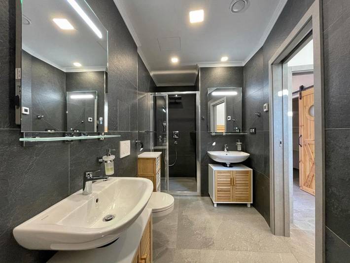 Location de vacances pour 12 personnes, avec sauna ainsi que vue et jardin à Plzeň - 4