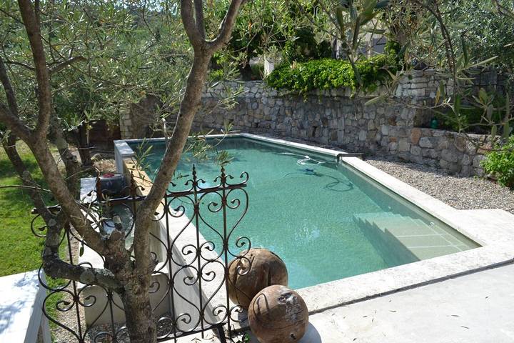 Chambre d’hôte pour 2 personnes, avec terrasse ainsi que piscine et jardin en Ardèche - 3