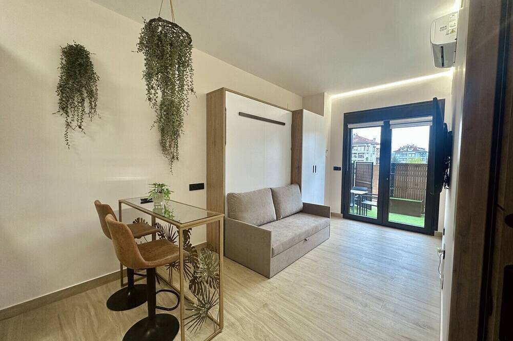 Ganze Wohnung, Flower Deluxe 2 - Garden Studio-6082 in Noja, Kantabrische Küste