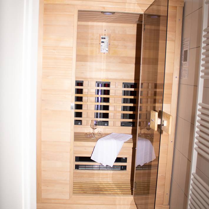 Ferienhaus für 8 Personen, mit Terrasse und Balkon/Terrasse sowie Sauna in Winterberg - 3