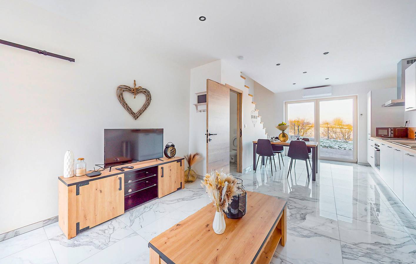 Modernes Apartment mit Garten, Parkplatz & WiFi in Rancennes in Regionaler Naturpark Ardennen