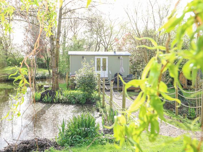 Cottage for 2 people, with sauna and garden in Suffolk