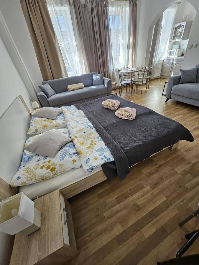 Geheel appartement, Bluestars Home in Karlsbad, Karlsbad Regio