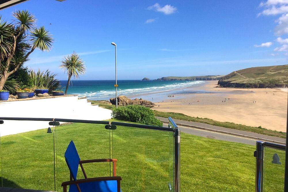 Apartment for 8 People in Perranporth, Cornwall