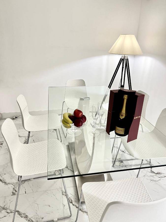 Gîte pour 4 personnes, avec terrasse et vue dans Gare de Monaco Monte Carlo - 2