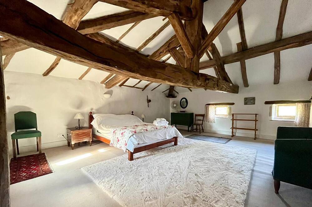 Charmante ferme indépendante avec piscine privée. in Lizant, Vienne (France)