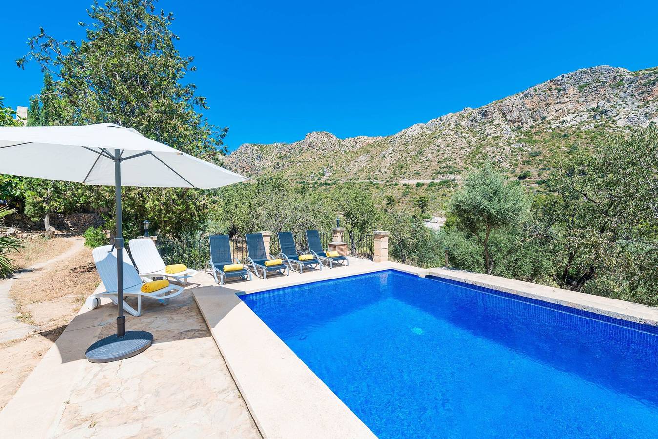 Villa pour 6 Personnes dans Andratx, Sierra de Tramontana